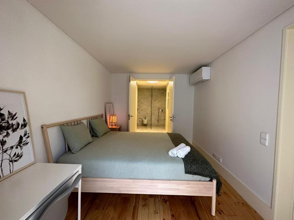 Central Bedroom In Shared House In Chiado - Historic Center Of Lisboa Εξωτερικό φωτογραφία