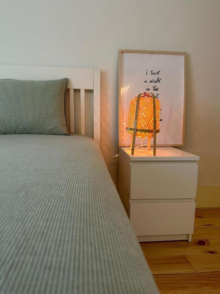 Central Bedroom In Shared House In Chiado - Historic Center Of Lisboa Εξωτερικό φωτογραφία